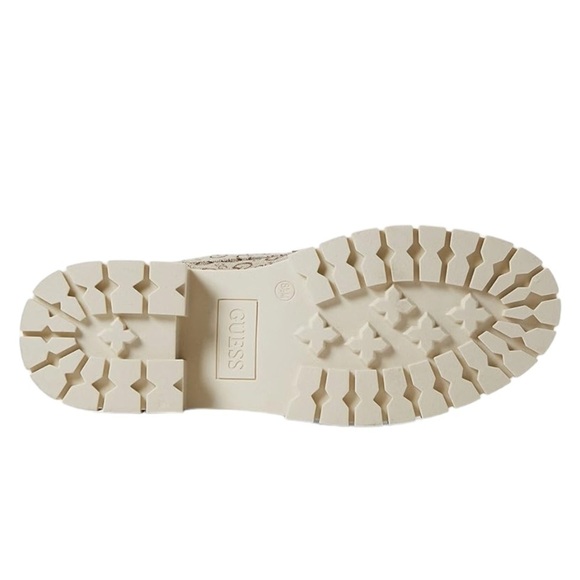 Guess Opens Women’s Combat Bootie Size 6 M NWOB New With Defect - Picture 4 of 8